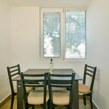 2br Spacious Апартаменты