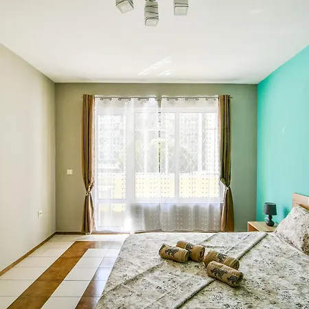 2br Spacious Апартаменты Варна